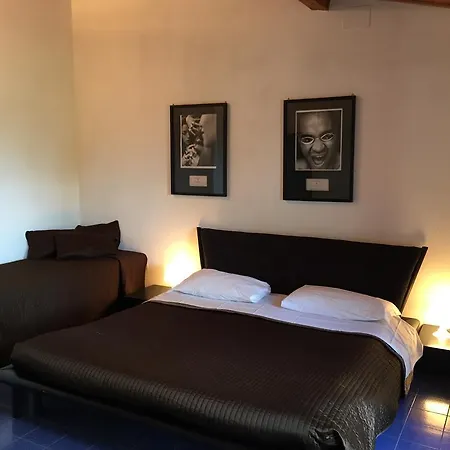 Villa C